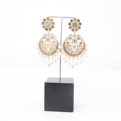 Earrings (Gold, White, Brown) Unknown metal