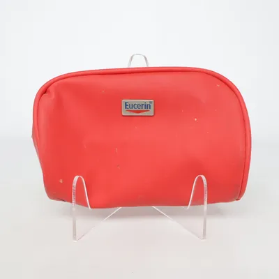 Trousse de toilette (Rouge) de Eucerin