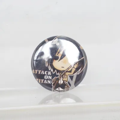 Pins (Noir, Multicolore) de Attack on Titan Métal inconnu