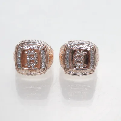 Ring (Guldfärgad) Okänd metall