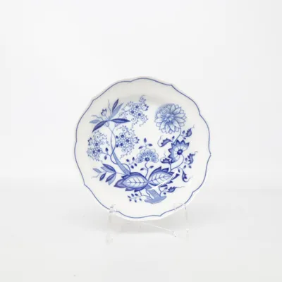 Small plate (Blue Onion) from Hutschenreuther