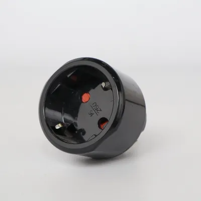 Adapter från Brennenstuhl