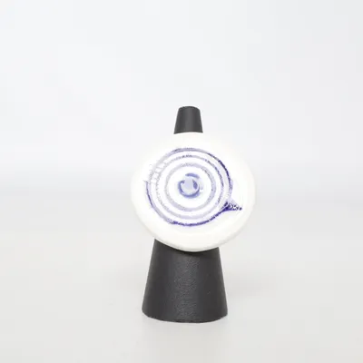 Ring (White, Blue) Unknown metal
