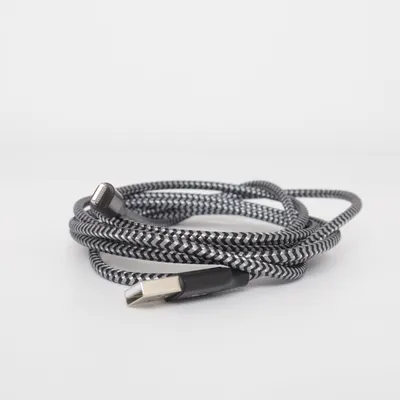 USB kabel van Raviya