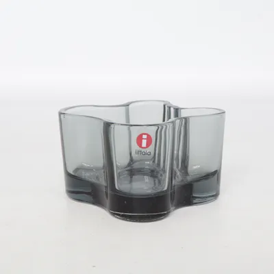 Ljuslykta (Grå) från Iittala