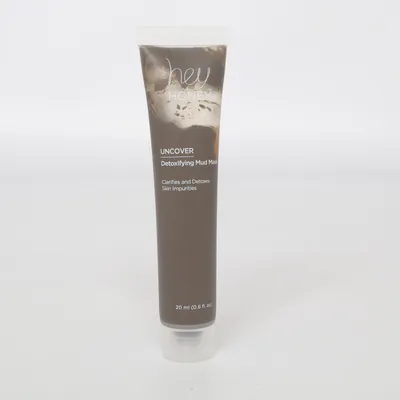 Face mask (Uncover Detoxifying Mud Mask) from Hey Honey