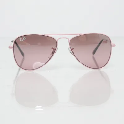 Solglasögon (RJ 9506S) från Ray-Ban