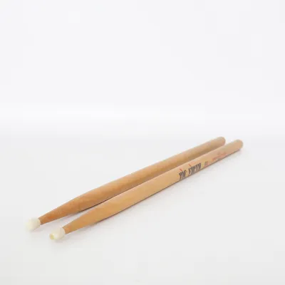 Baguettes de tambour (AMERICAN CLASSIC 5AN) de Vic Firth