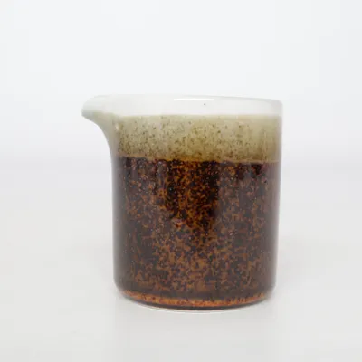 Cream jug (Brown, White)