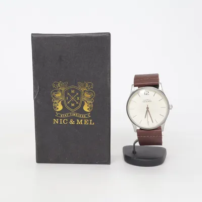Wristwatch (Brown) from Nic & Mel