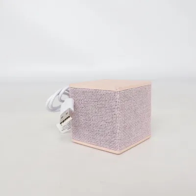 Bluetooth speaker (Rockbox Cube Fabriq Edition) from Fresh 'n Rebel