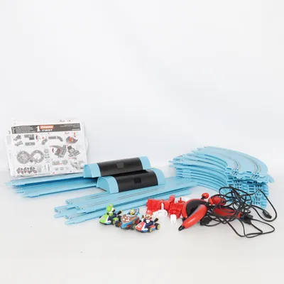 Tågbana (Carrera First) från Carrera