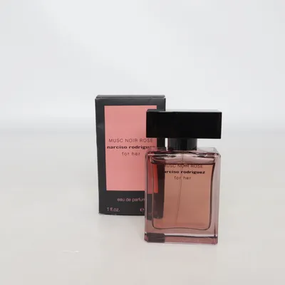Eau de Parfum (Musc Noir Rose) de Narciso Rodriguez