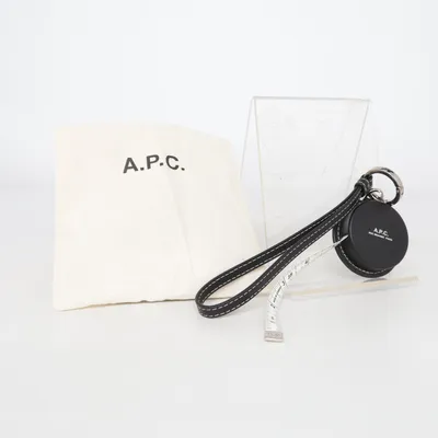 Målebånd fra A.P.C.