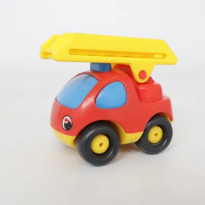 Leksaksbil (Röd, Gul, Blå) från Big