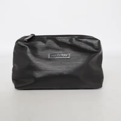 Vanity bag (Black) from Mary Kay