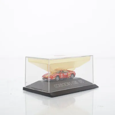 Action figure (Red) from Herpa