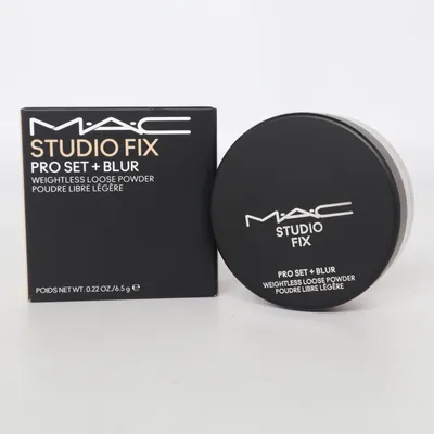 Puder (STUDIO FIX PRO SET + BLUR) från MAC