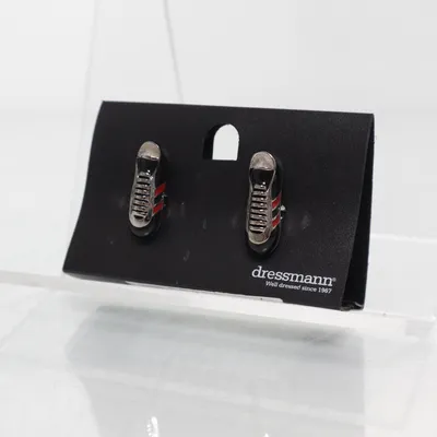 Manschettknappar (Silverfärgad, Röd) från Dressmann Okänd metall