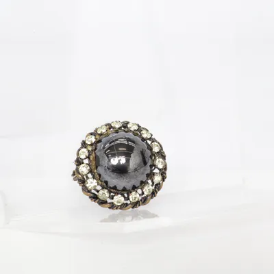 Brosch (Svart) Okänd metall