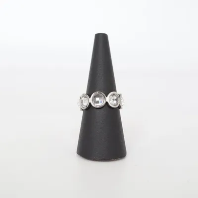 Ring (Silverfärgad) Okänd metall