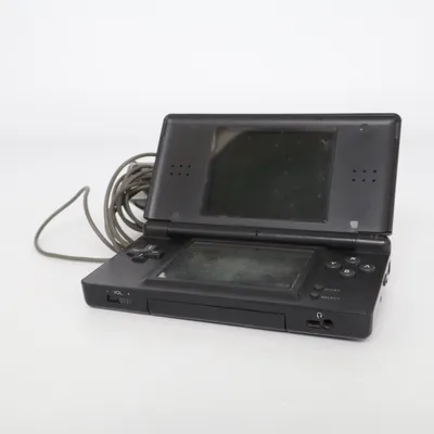 Elektronisk spil (Sort) fra Nintendo