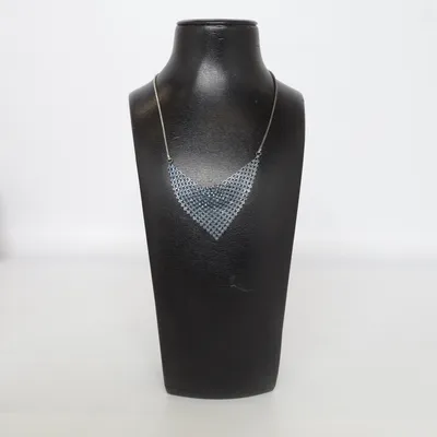 Halsband (Blå) Okänd metall
