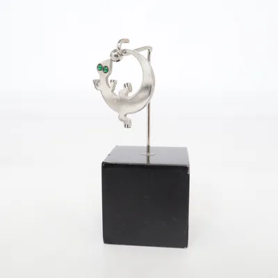 Hänge (Silverfärgad, Grön) Okänd metall