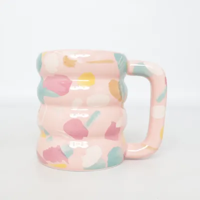 Becher (Pink, Mehrfarbig) von Daisy Street