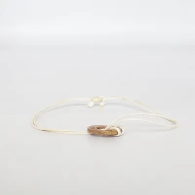 Fotlänk (Brun, Vit) Okänd metall