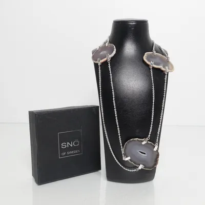 Halsband (Silverfärgad, Transparent, Flerfärgad) från Snö of Sweden Okänd metall