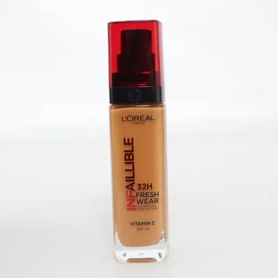 Fond de teint (32H Fresh Wear) de L'Oréal Paris
