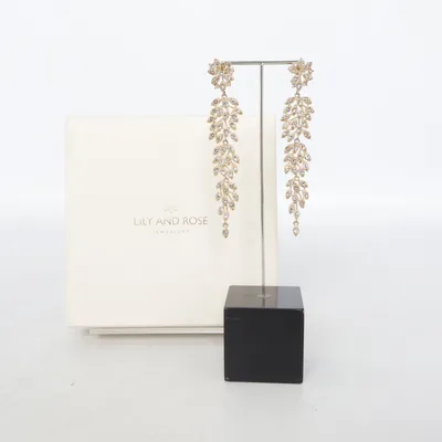 Ohrringe (Laurel) von Lily and Rose Unbekanntes Metall