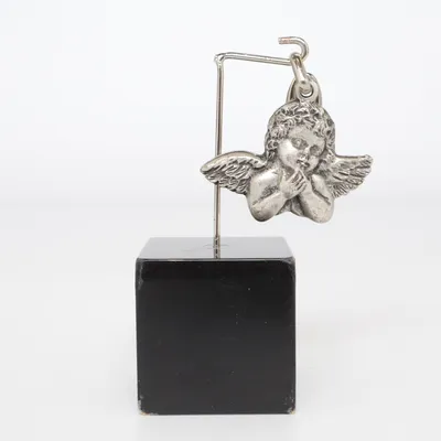Pendant (Silver) Unknown metal