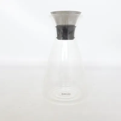 Carafe (Transparent, Silver, Black) from Eva Solo