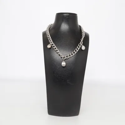Halsband (Silverfärgad) från Miss Dee Okänd metall