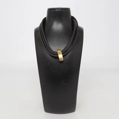 Collier (Noir, Or) de Astrid & Agnes Métal inconnu