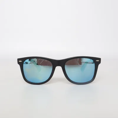 Sunglasses (Black)