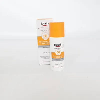 Crème solaire (Photoaging Control Sun Fluid) de Eucerin