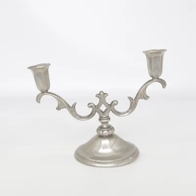 Kandelaber (Silverfärgad) från Svenskt Tenn