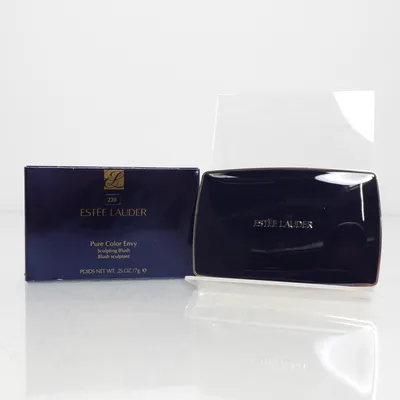 Rouge (Sculpting Blush 220) från Estée Lauder