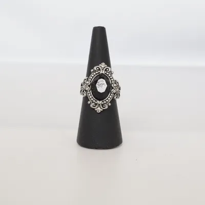 Ring (Zilver, Zwart) Onbekend materiaal