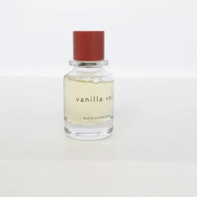 Eau de Parfum (Vanilla Veil) från Björk & Berries
