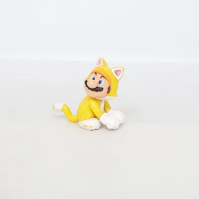 Toy figurine (Cat Mario) from Jakks Pacific