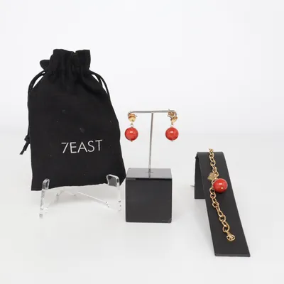 Parure de bijoux (Rouge, Or) de 7East Métal inconnu