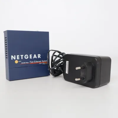 Network switch (Fs105 V2) from Netgear