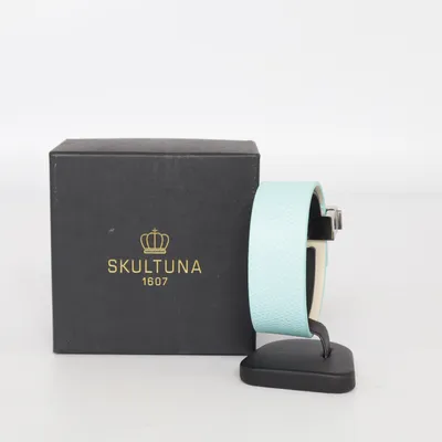 Armband (Turkos) från Skultuna Skinn