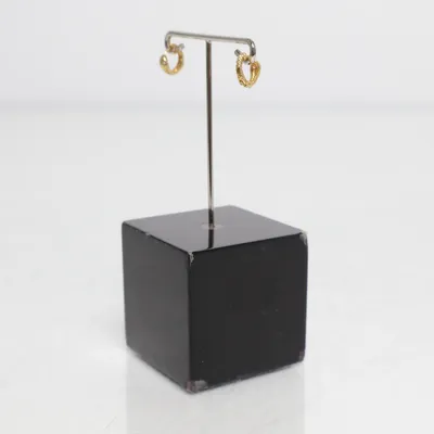 Örhängen (Guldfärgad) från Lovisa Okänd metall