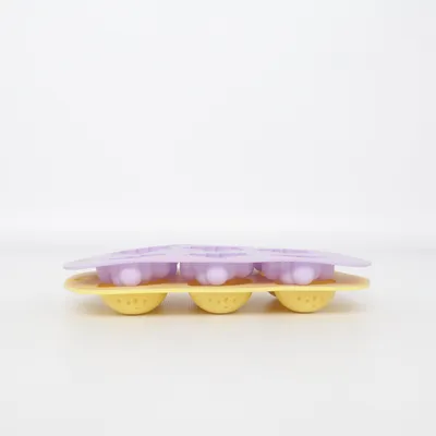 Chocolate molds (Yellow, Purple)