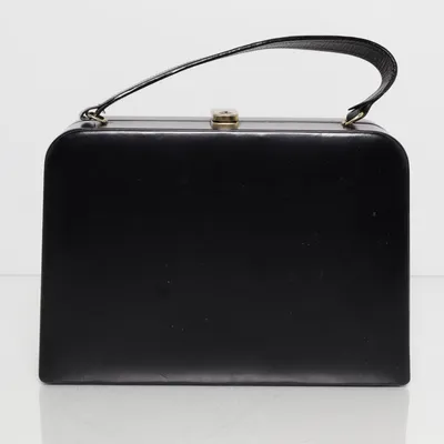 Makeup storage (Black) from Elizabeth Arden